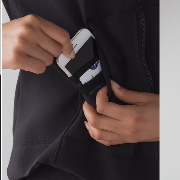 Lululemon Re-Form Jacket - Picture 4 of 10